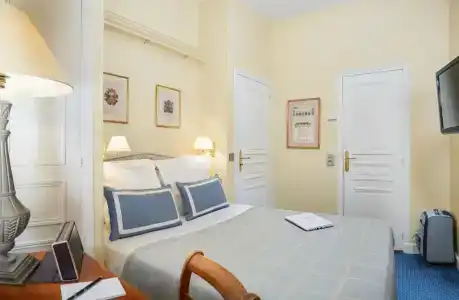 Relais Du Louvre - 46