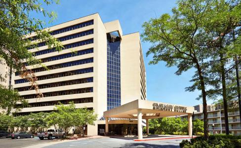 Embassy Suites by Hilton Crystal City National Airport - 60