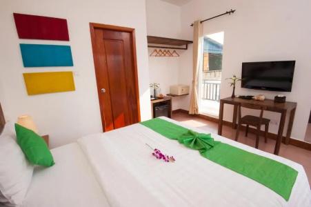 Suite Home Boutique - 32