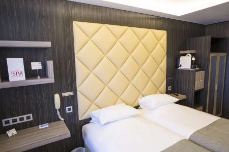 Best Western Plus Cannes Riviera & Spa - 40