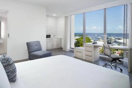 Courtyard Miami Coconut Grove - 89