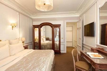 Hôtel Regina Louvre - 63