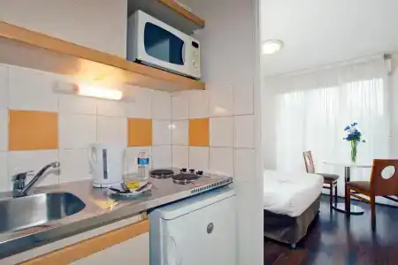 Séjours & Affaires Paris-Nanterre - 48