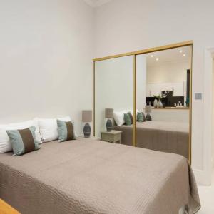 Queensgate Court - 47