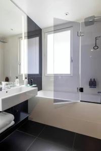 Hôtel Félicien by Elegancia - 61