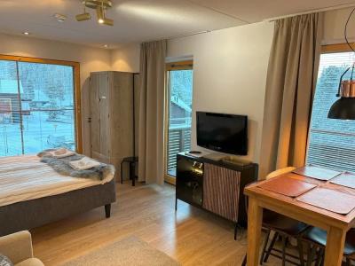 Levi Suites Levi Gold - 44