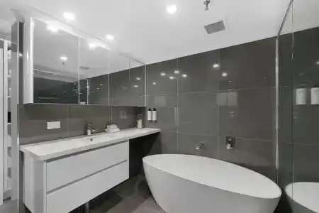 Ultiqa Beach Haven On Broadbeach - 395