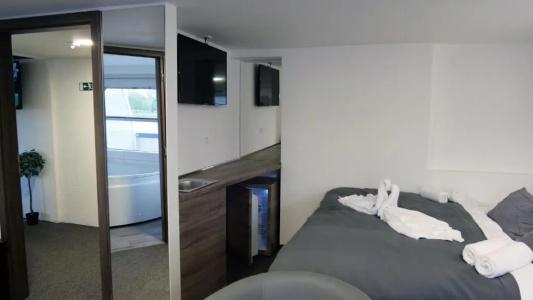 Botel Gracia - 56