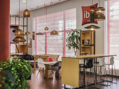 Ibis Malaga Centro Ciudad - 34