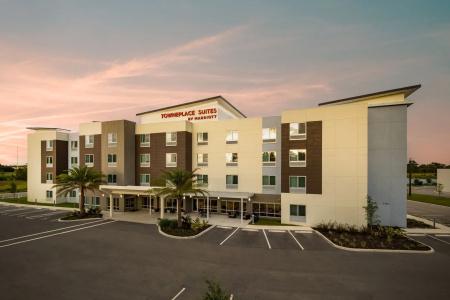 Fairfield Inn & Suites by Marriott - 11