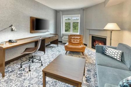 Four Points by Sheraton - 62