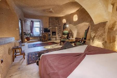 Eyes Of Cappadocia Cave - 247