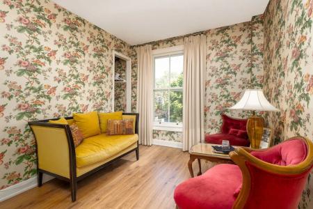 The Old Bank House - 163