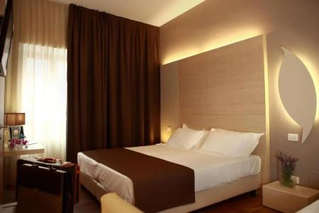 Colonne - Alihotels - 78