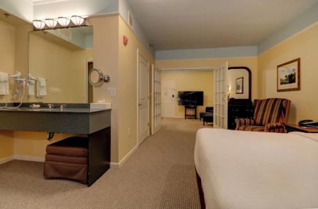 Senator Inn & Spa - 100