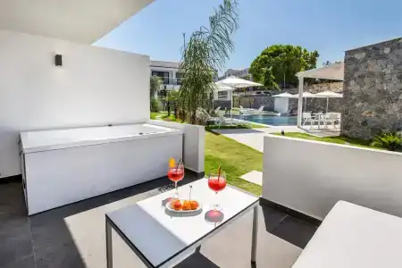 Epicentrum Suites - 41