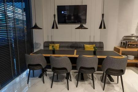 Grand Port Suites - 18