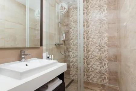 Portobello Wellness & Yacht Esztergom - 4