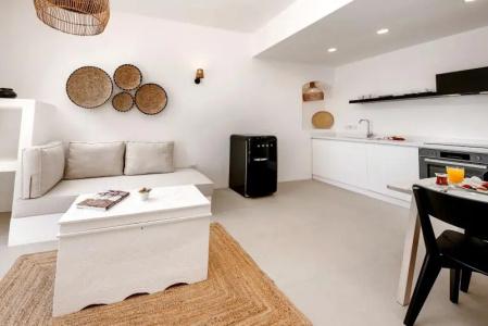 Villa Kale Suites with heated pool in winter - 29