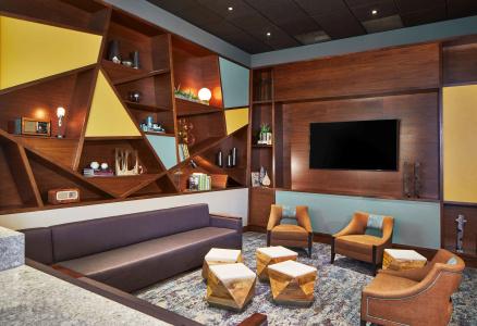 Embassy Suites by Hilton Nashville - 1