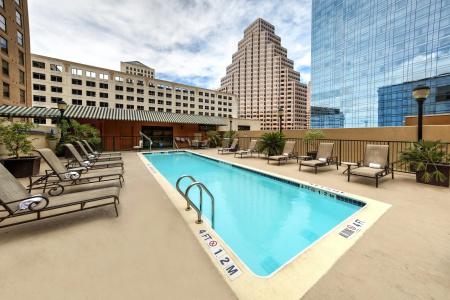 Hampton Inn & Suites Austin-Downtown/Convention Center - 20