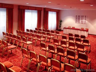 Mercure - 12