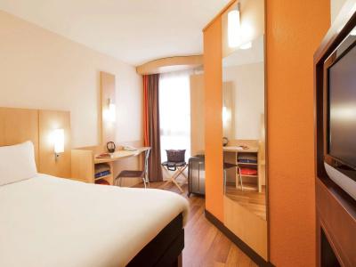 ibis Versailles Château - 2