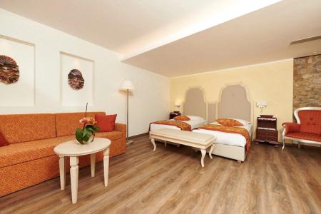 Lake Front Brenzone - 300