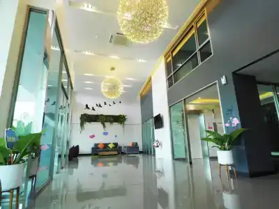 Clover Hatyai - 8