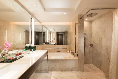 Conrad Centennial Singapore (SG Clean) - 10