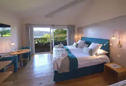 Hôtel Alivi Di Santa Giulia - 28