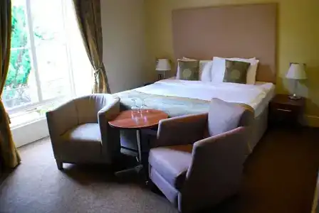 The Salisbury - 55