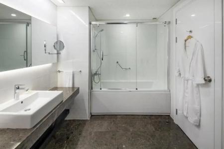 Ramada & Suites Kemalpasa - 32