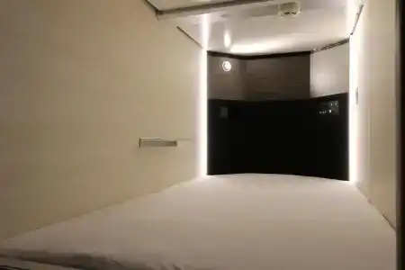 Cabin & Capsule j-Ship Osaka Namba - 22
