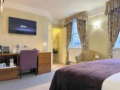The Windermere, London - 142