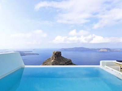 Astra Suites - 272