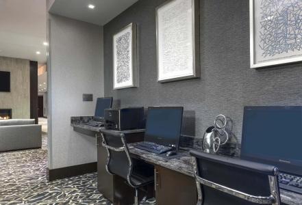 Fairfield Inn & Suites by Marriott Boston - 32