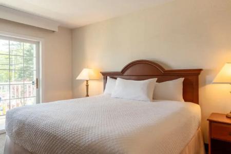 Ogunquit and Suites - 88