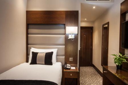 Park Grand Paddington Court - 5
