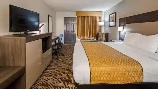 Best Western Central Inn - 43