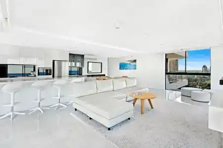 Ultiqa Beach Haven On Broadbeach - 370