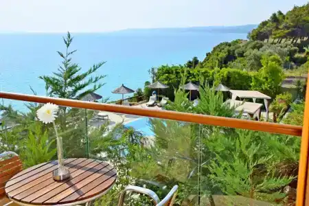 Blue Bay - 24