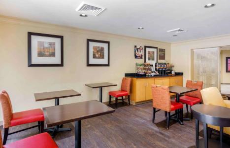 Extended Stay America Suites - - W Broad Street - Glenside - North - 18