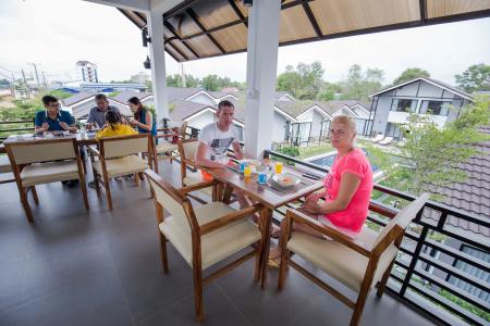 Sandy Clay Bungalows - 27