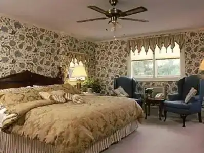 Albemarle Inn - - 56