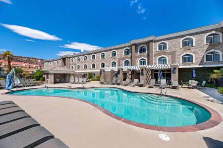 Best Western Plus Abbey Inn - 20