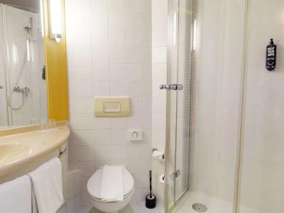 Ibis Bratislava Centrum - 8