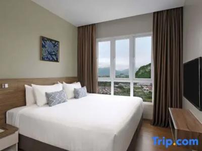 The Haven All Suite Resort, - 196