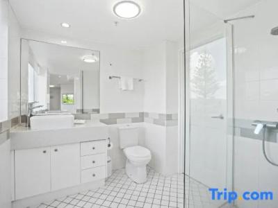 Crystal Bay On The Broadwater - 85
