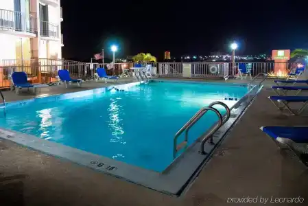 Holiday Inn Charleston-Riverview, An Ihg - 11